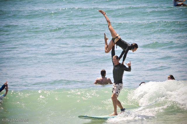 Tandem surf Demo Fred and Lily BrangerTandem surf Demo Fred and Lily Branger